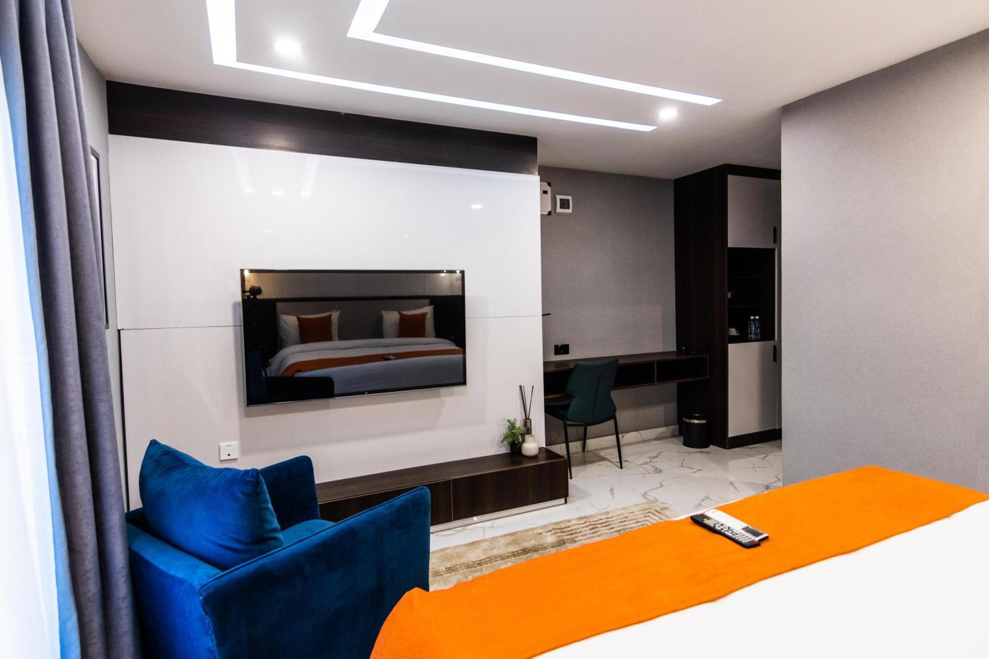 Bon Hotel Nest Garki II Абуджа Екстериор снимка