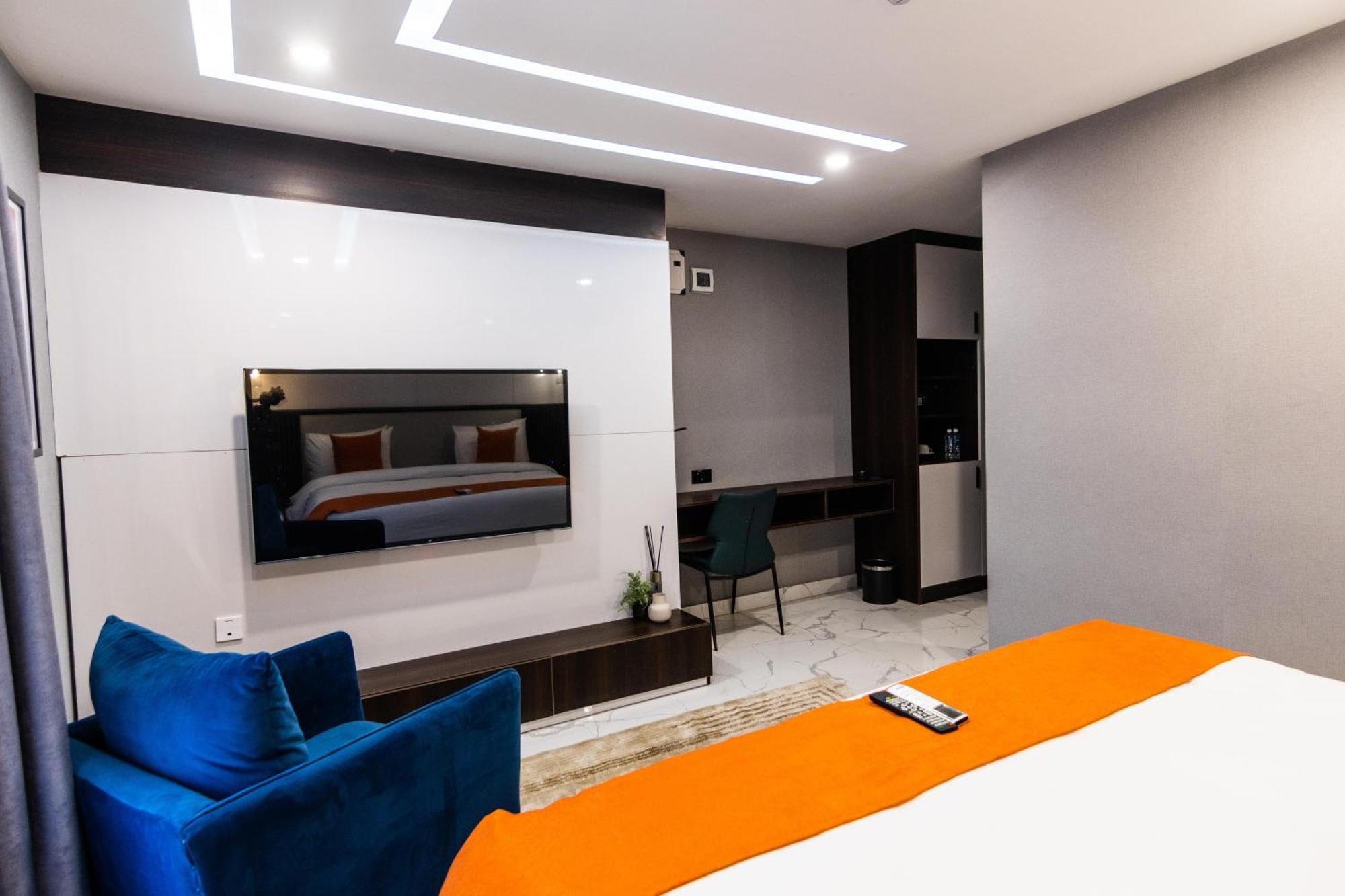 Bon Hotel Nest Garki II Абуджа Екстериор снимка