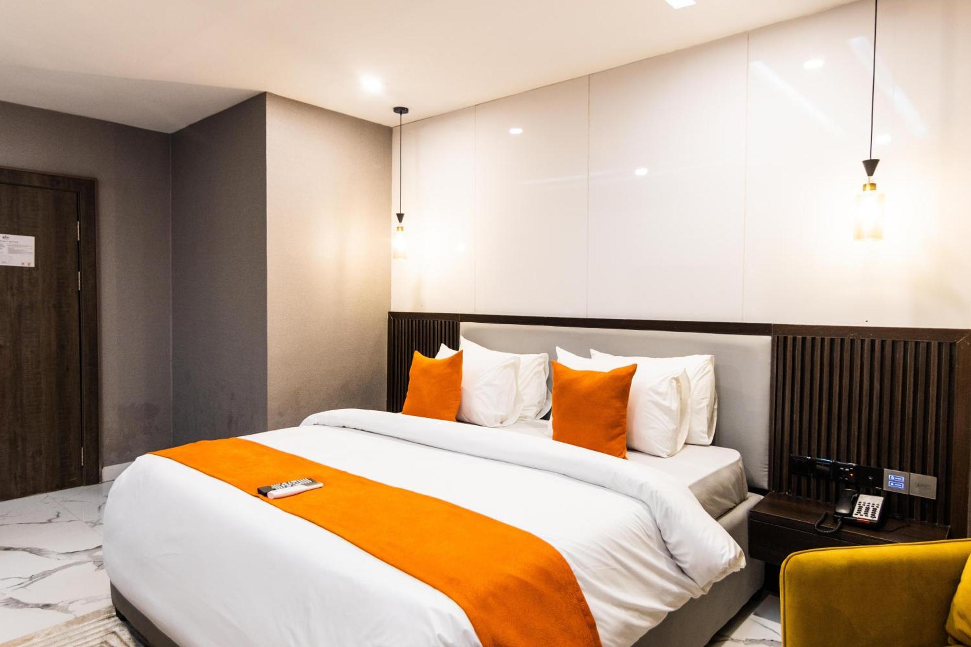Bon Hotel Nest Garki II Абуджа Екстериор снимка
