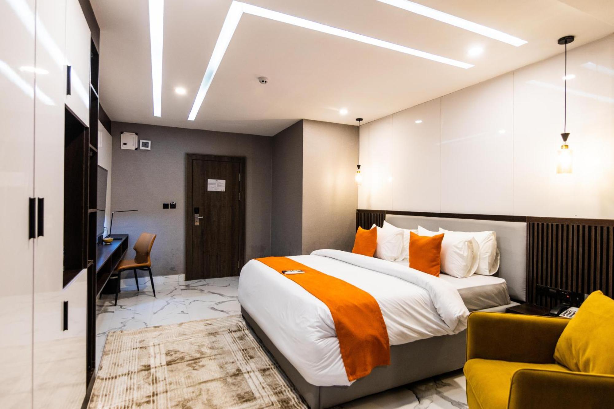 Bon Hotel Nest Garki II Абуджа Екстериор снимка