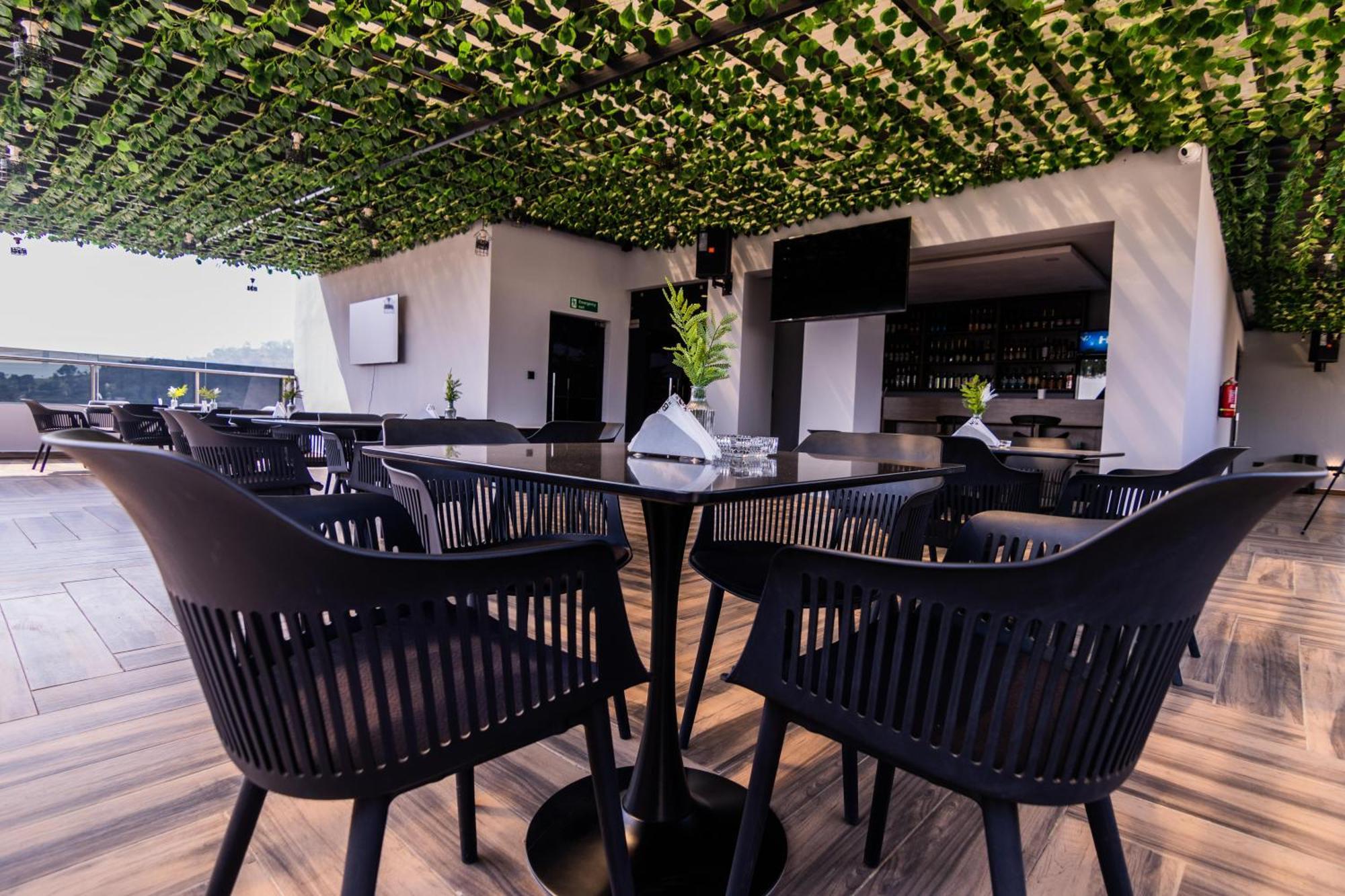 Bon Hotel Nest Garki II Абуджа Екстериор снимка