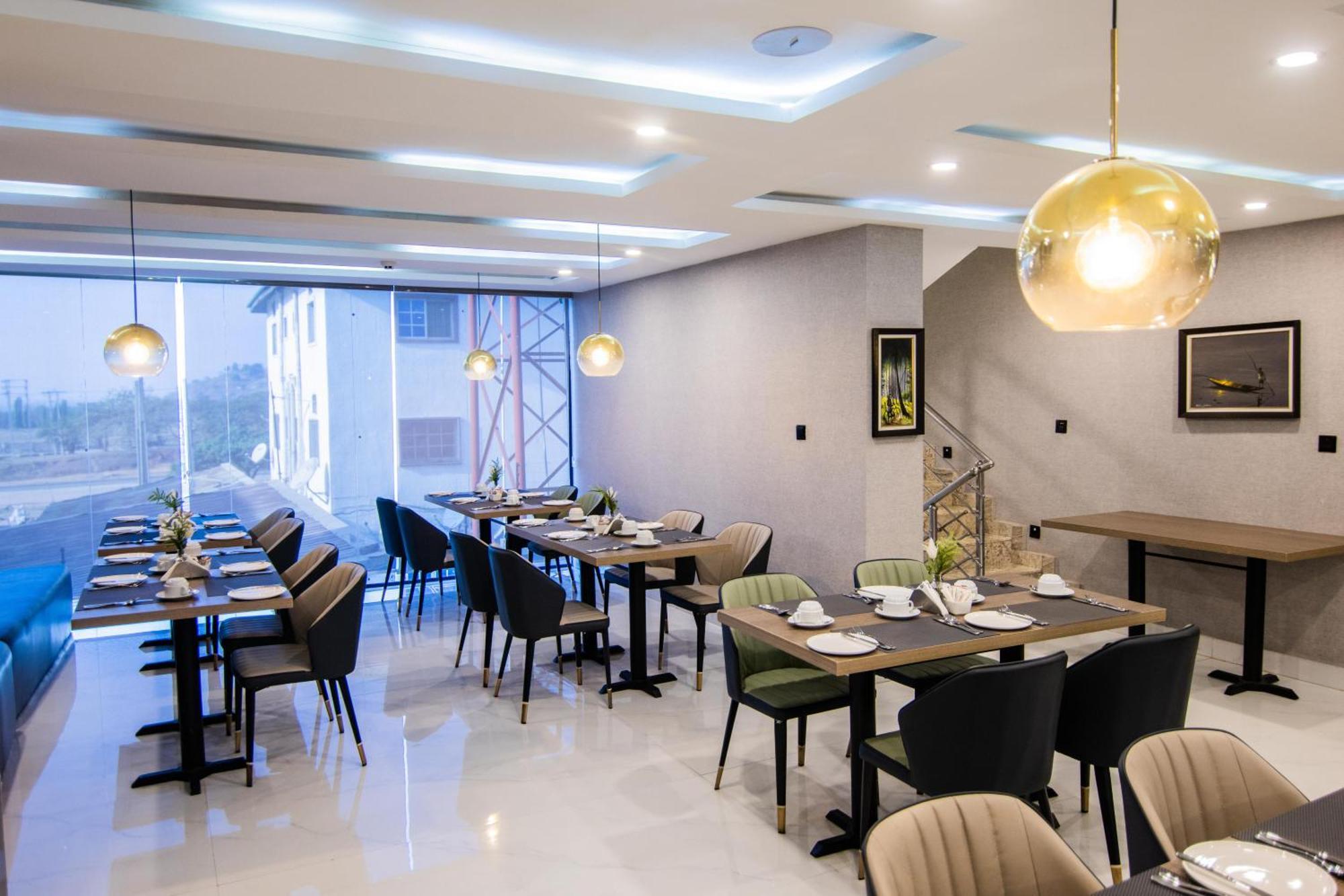 Bon Hotel Nest Garki II Абуджа Екстериор снимка